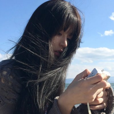 在澳门念书的女儿回村了